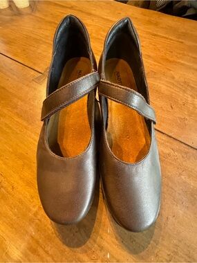 Naot Brown/Bronze 2 inch heeled casual shoe with Velcro Strap